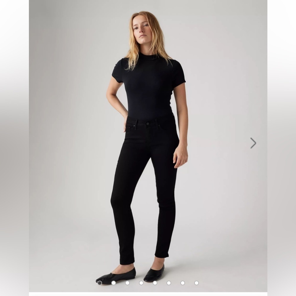 Levi's Women's Jet Black Skinny Jeans